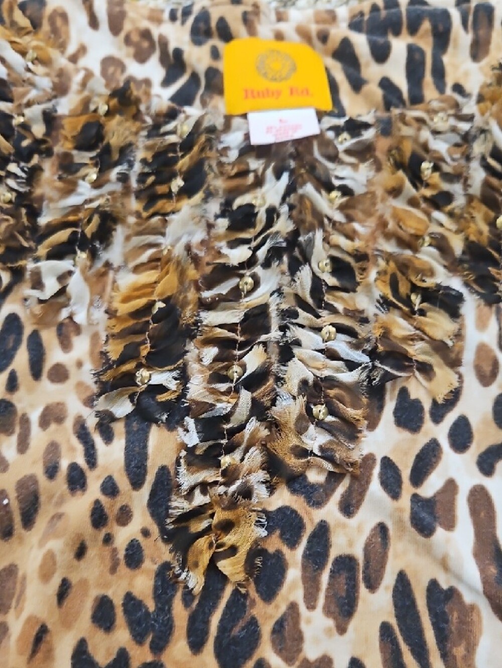 RUBY Rd. Women's Leopard Print Ruffle Trim Women's Top. Size L - Picture 3 of 4